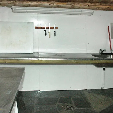 Prázdninový dům 4 Person In Surna