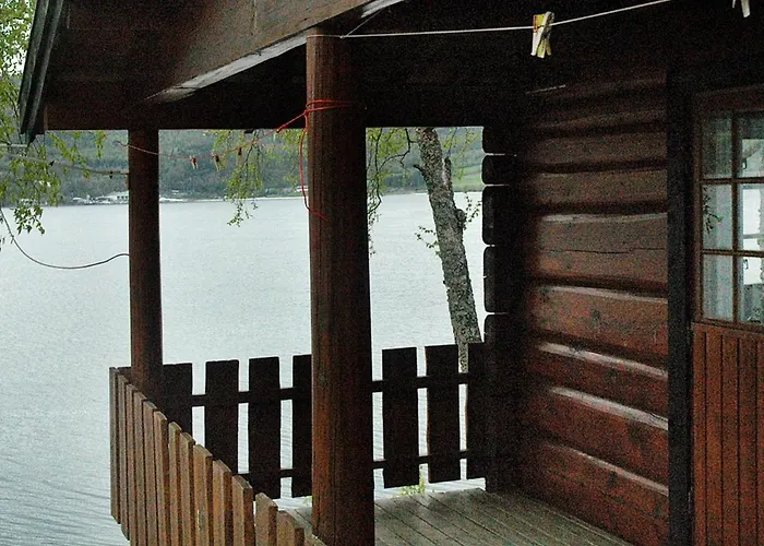 4 Person In Surna Vakantiehuis